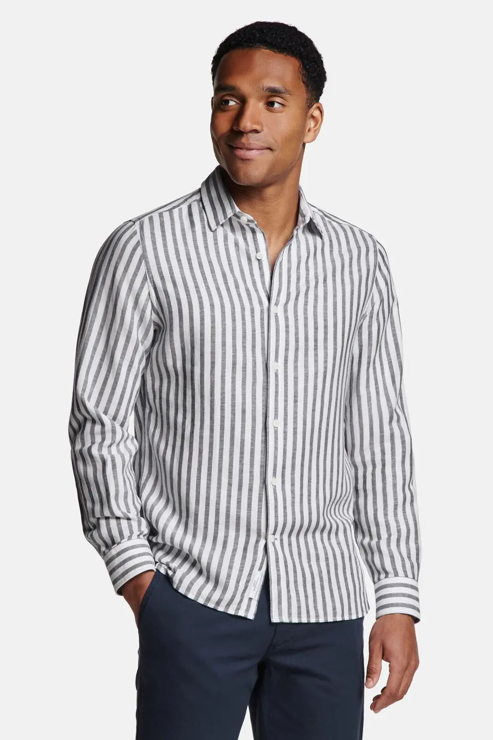 Linen Button-Up, Regular Fit