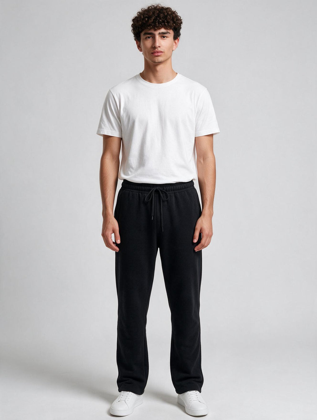 Straight-Leg Sweatpants - Black - Model
